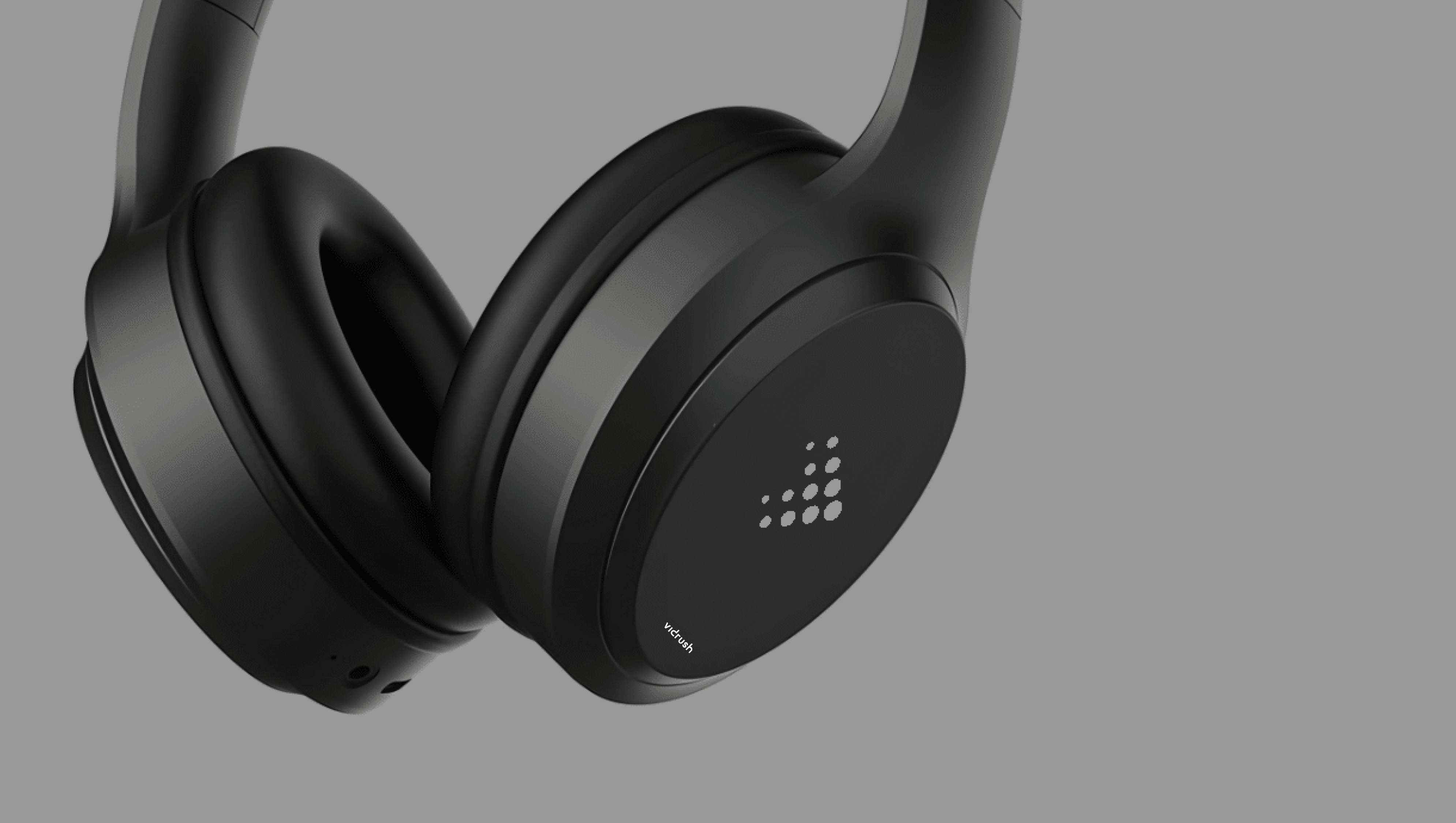 Headphones with brandmark